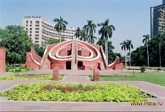     (Jantar Mantar) 