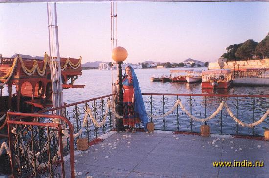Rajasthani girl 