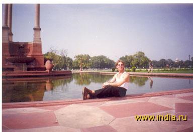 INDIA GATE 