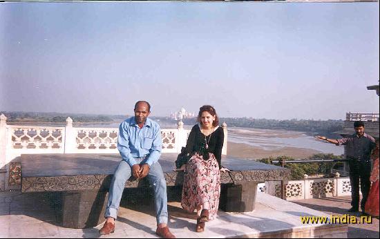 TAJ MAHAL 