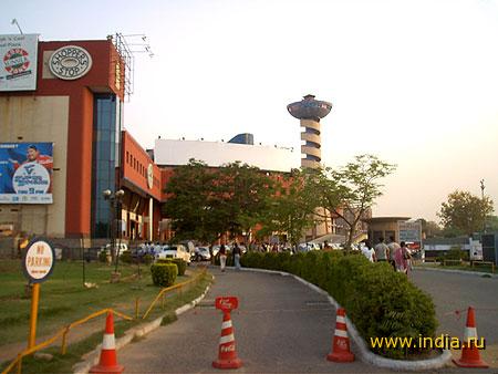 Ansal Plaza 