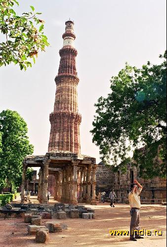  , (Qutab Minar) 