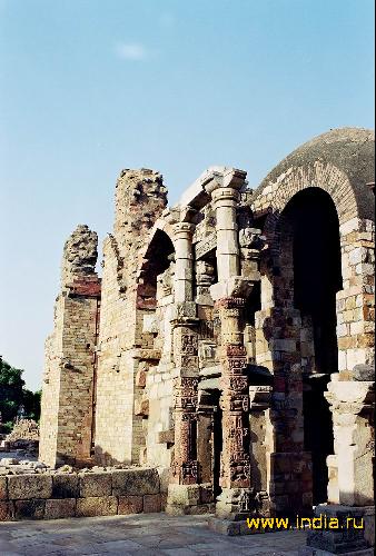  , (Qutab Minar) 
